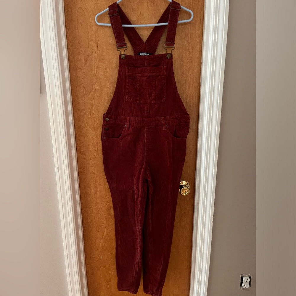 Women’s/youth size 11 overall